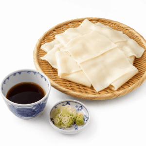 ひもかわうどん
画像を見て覚える日本のグルメの画像です。上に表記した名前のグルメの画像です。この画像は、学習目的で使用されます。