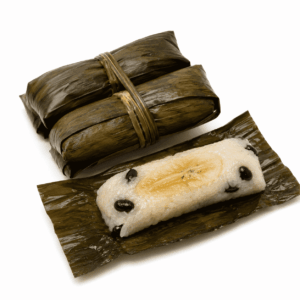 カオトムマット
かおとむまっと
カオトム・マット
Khao Tom Mat
Khao Tom Mud
ข้าวต้มมัด
Banana Sticky Rice in Banana Leaf
画像を見て覚える世界のお菓子の画像です。上に表記した名前のお菓子の画像です。この画像は、学習目的で使用されます。