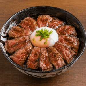 あか牛丼
あかぎゅうどん
画像を見て覚える日本のグルメの画像です。上に表記した名前のグルメの画像です。この画像は、学習目的で使用されます。