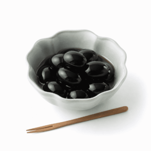 黒豆煮　くろまめに
画像を見て覚える日本のグルメの画像です。上に表記した名前のグルメの画像です。この画像は、学習目的で使用されます。