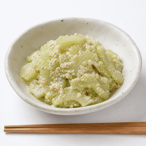 チャーテの和え物 ちゃーてのあえもの
画像を見て覚える日本のグルメの画像です。上に表記した名前のグルメの画像です。この画像は、学習目的で使用されます。